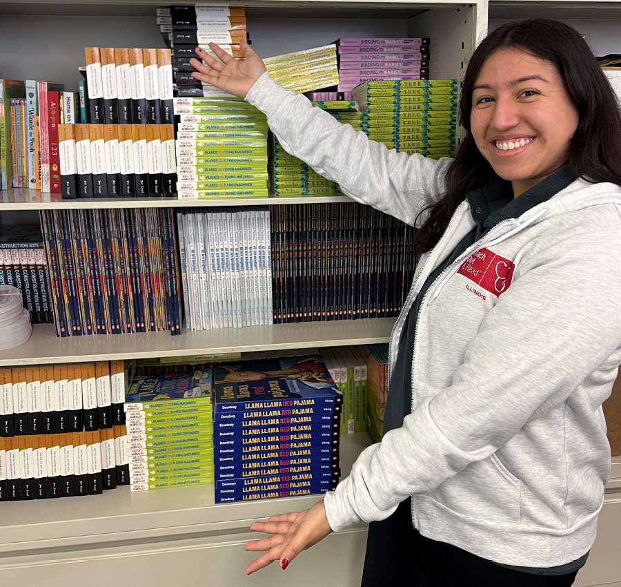 Reach Out and Read Volunteer